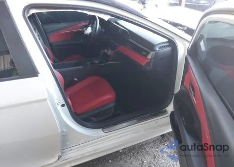 2025 Toyota Camry Xse из США, поврежденный, VIN 4T1DAACK8SU026290